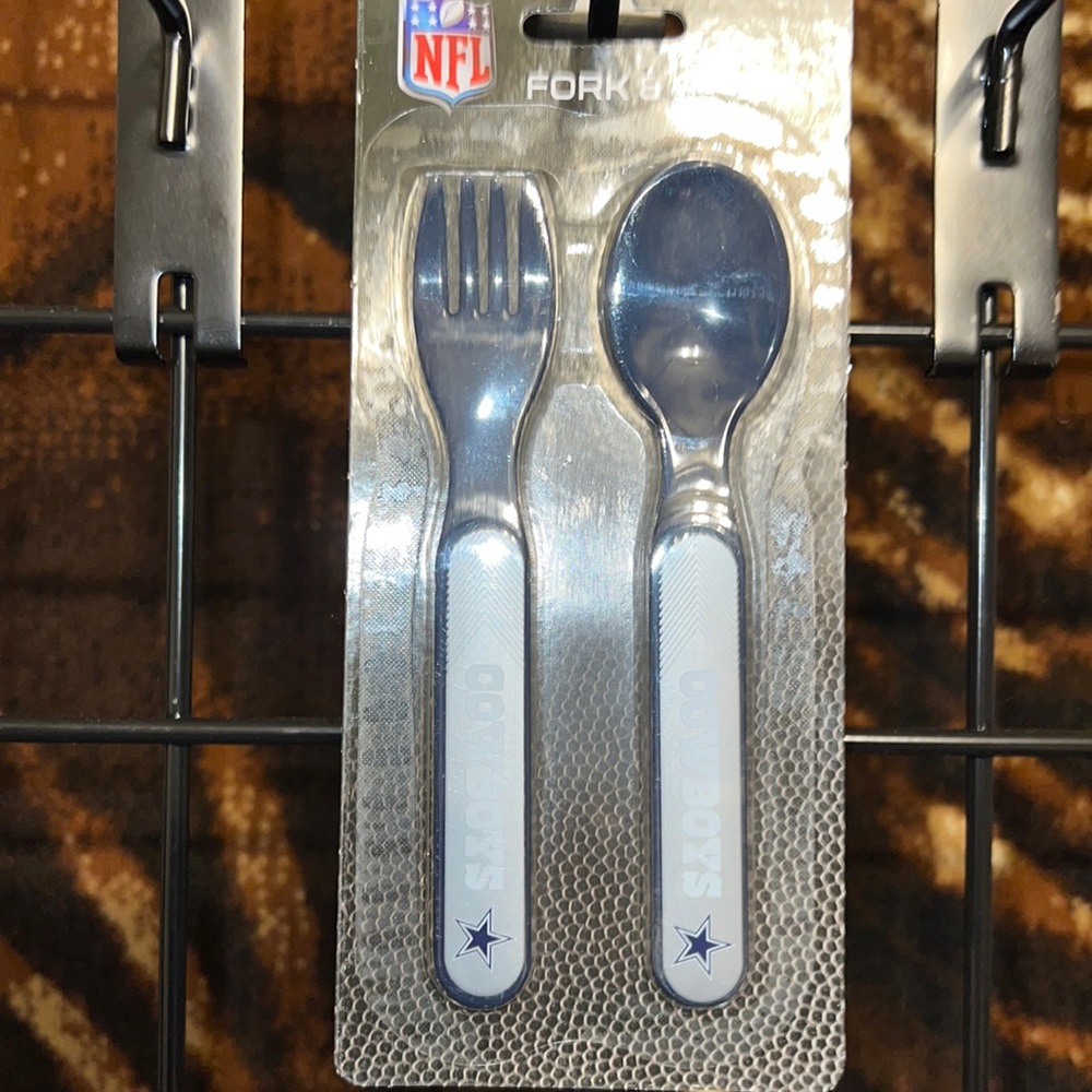 New NFL Dallas Cowboys Kids 3+ Years Fork & Spoon Officially Licensed Product